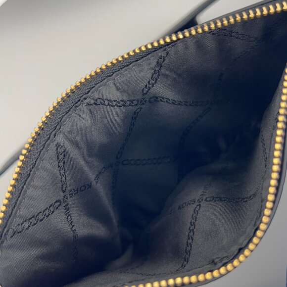 Michael Kors Black Pebbled Leather Card/ID/Cell Case Clutch Wristlet Purse - Picture 5 of 7